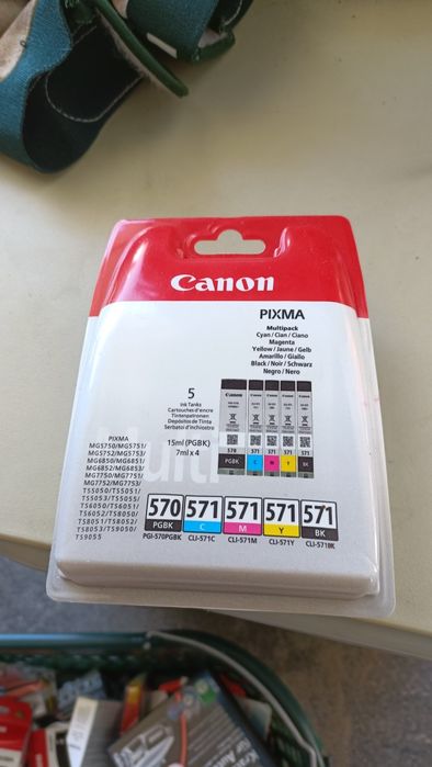 Zestaw tuszy canon 570/571