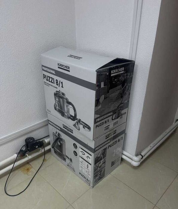 Пылесос моющий Karcher puzzi 8