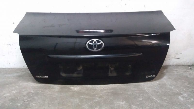 Tampa Da Mala Toyota Avensis (_T25_)