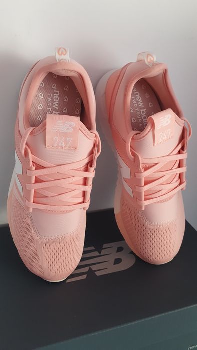 Buty damskie sportowe New Balance rozmiar 37.5 / wkładka 24 cm