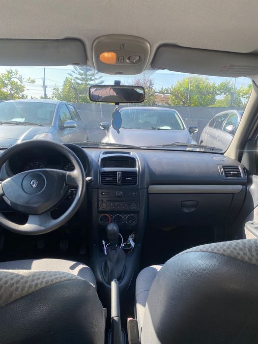 Renault clio 2004
