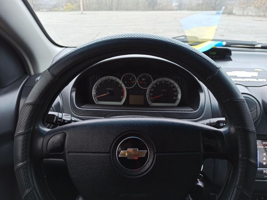Chevrolet Aveo 2007 • 1.5 Газ/Бензин