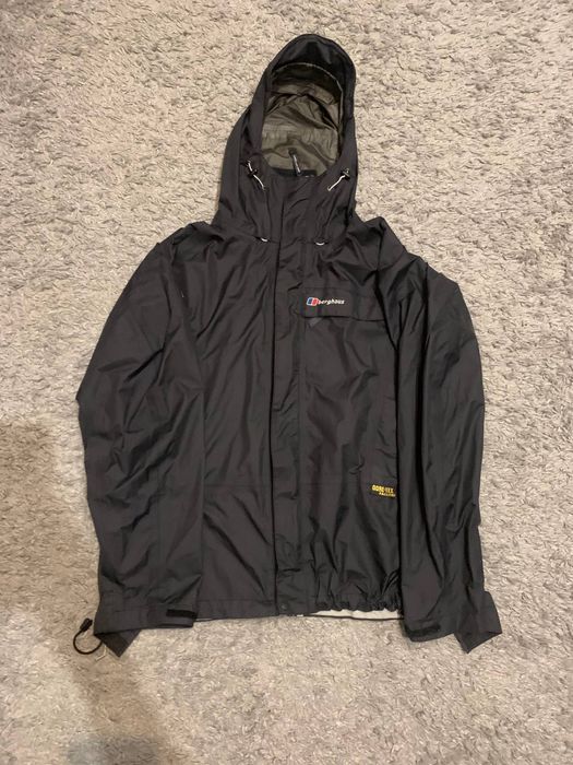 ветровка Berghaus
