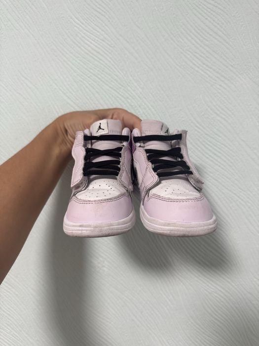 Кросівки Nike Jordan 15,5см  розмір 24 хайтопи