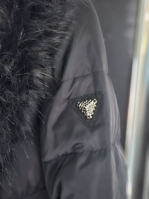 Kurtka puchowa Guess