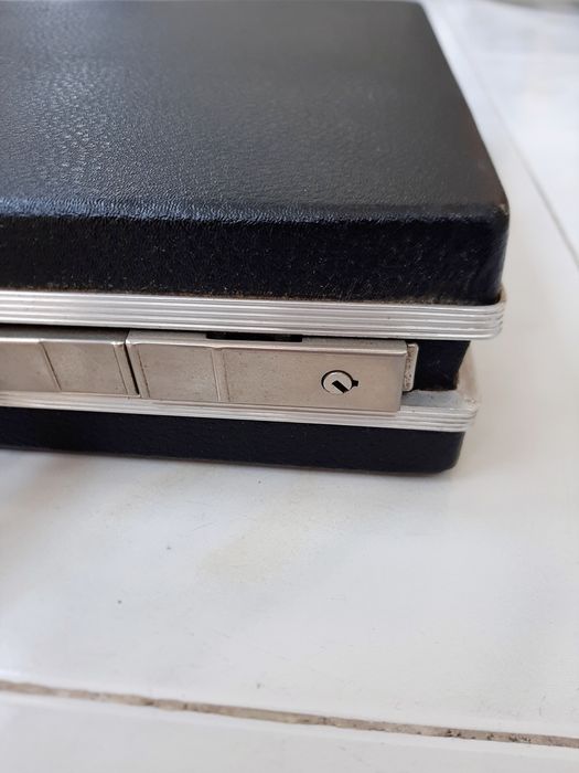Pasta/Mala Executiva Rígida de Diplomata (anos 70/80)