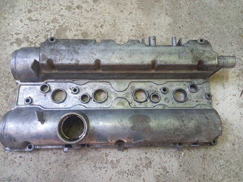 Клапанная крышка Opel Z16xe