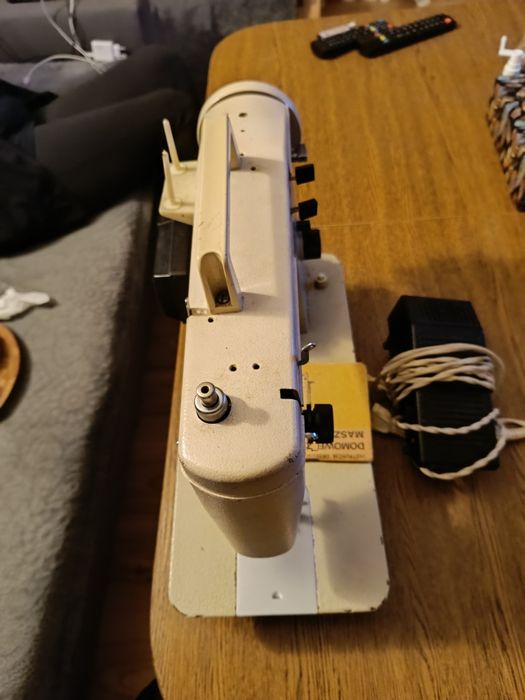 Maszyna do szycia Łucznik tur 2