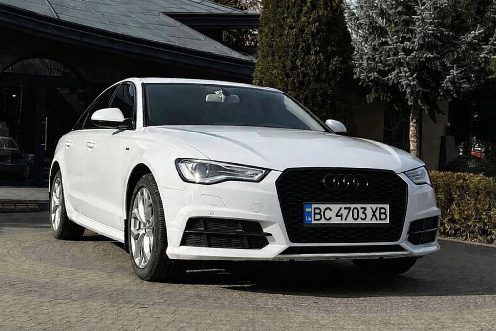 Audi a6c7 2.0tfsi S-tronic 2017 р