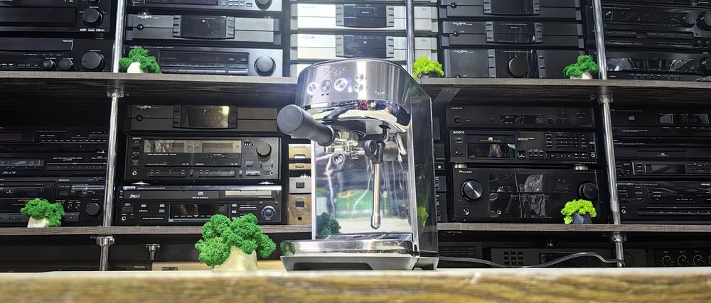 Кавова машина Sage SES 500