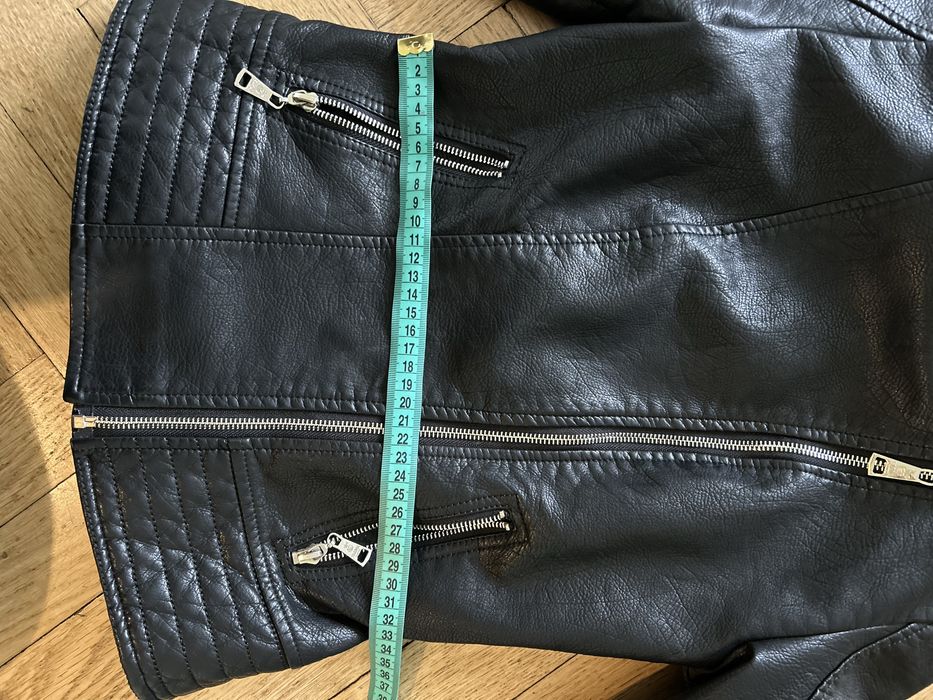 Косуха куртка шкірянка