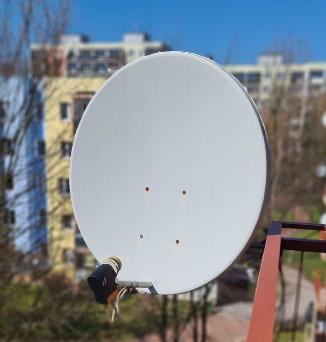 Antena satelitarna z konwerterem INVERTO