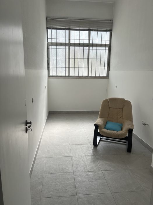 Arrenda se Espaco Para Engomadoria