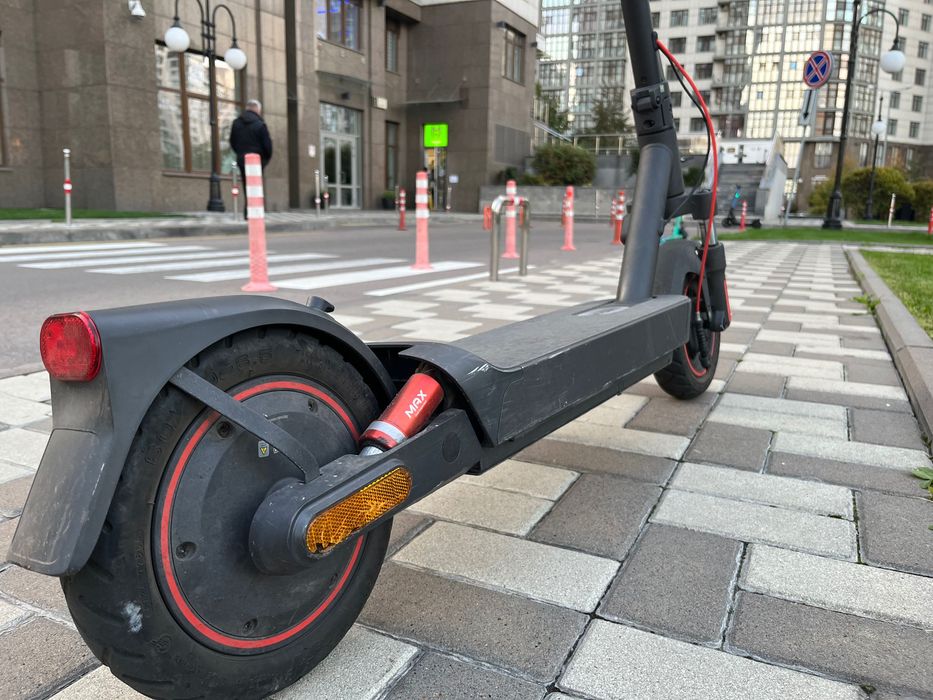 Електросамокат продаж Xiaomi Scooter 5 Max