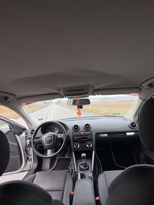 Audi A3 8P 2005r 1.6b