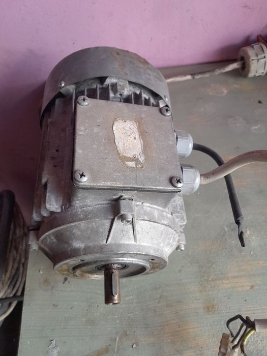 Silnik jednofazowy 1.1 kw