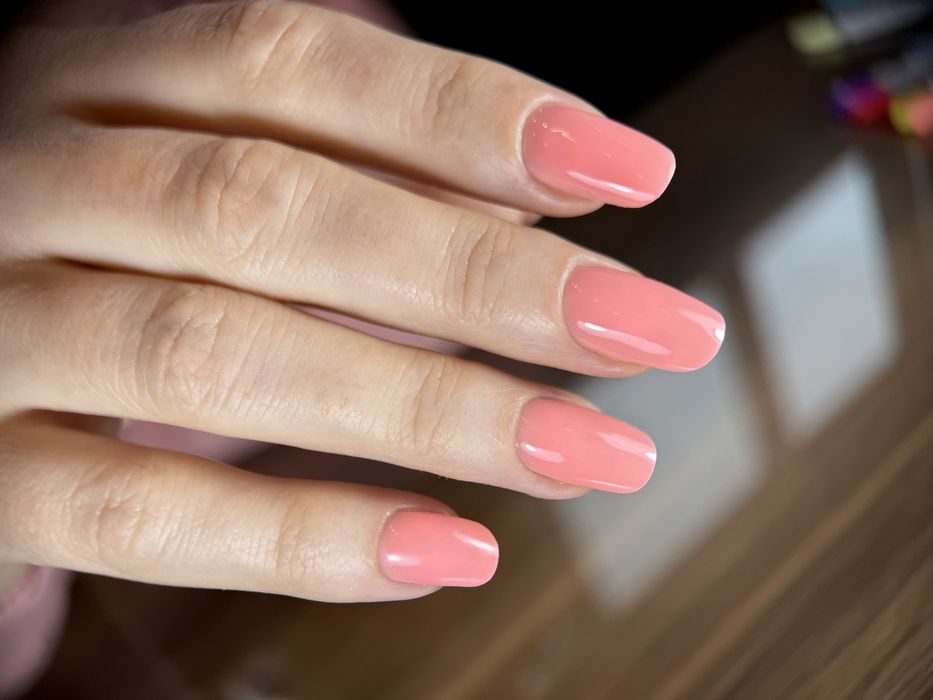 Моделі на манікюр осокорки славутич