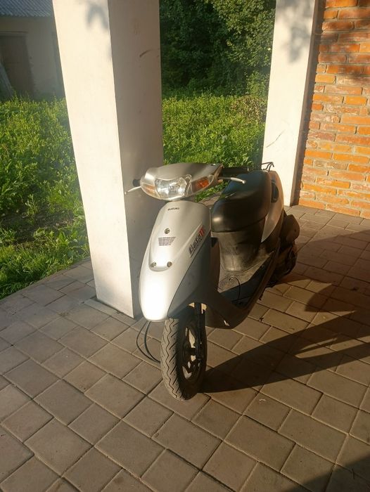 Продаю Suzuki lets 2