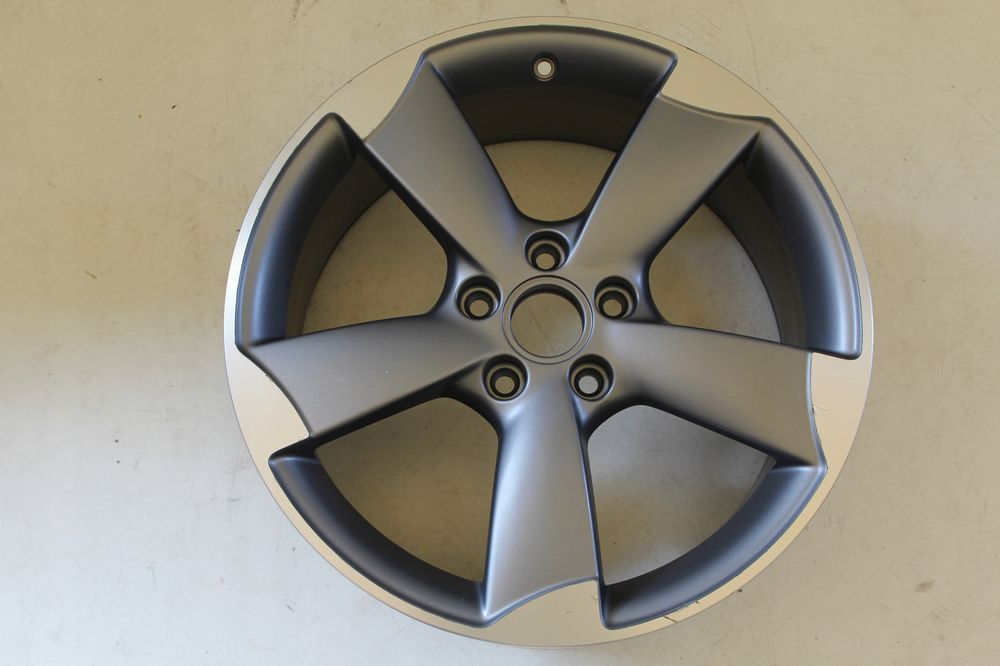felga aluminiowa audi a3 8p0 rotor 18 5x112 et54