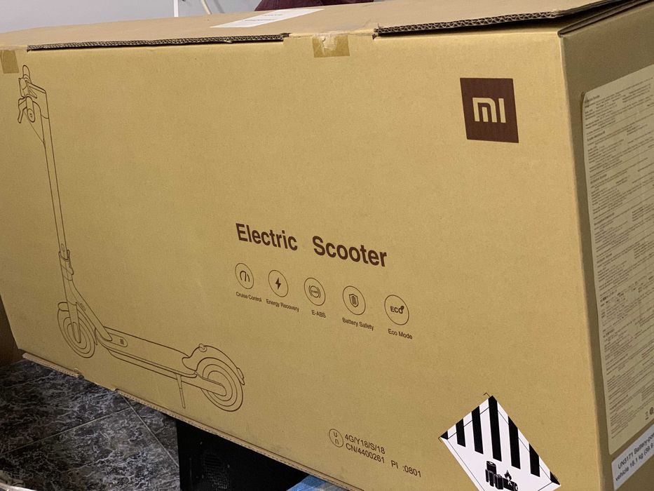 Электросамокат Xiaomi Electric Scooter (Европейская версия) Оригинал