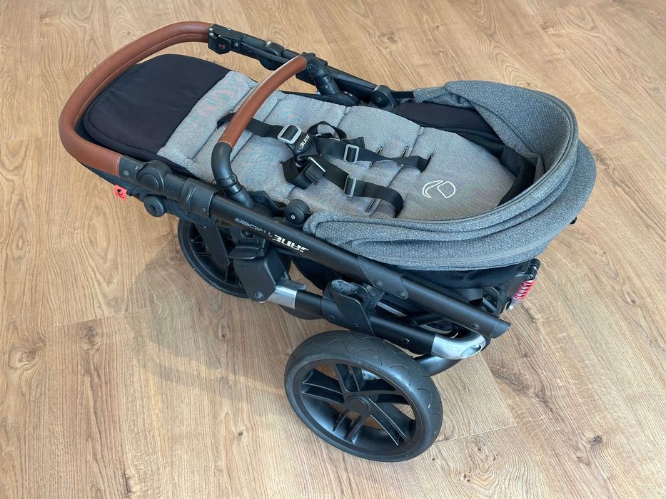 Carrinho Jane Trider + Matrix Light 2 (alcofa-auto), preto