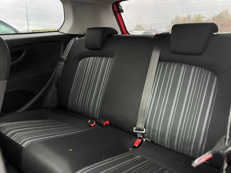 Fiat Punto 2011 року
