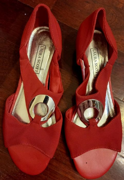 Sapatos e sandalias mulher novos ou em optimo.estado