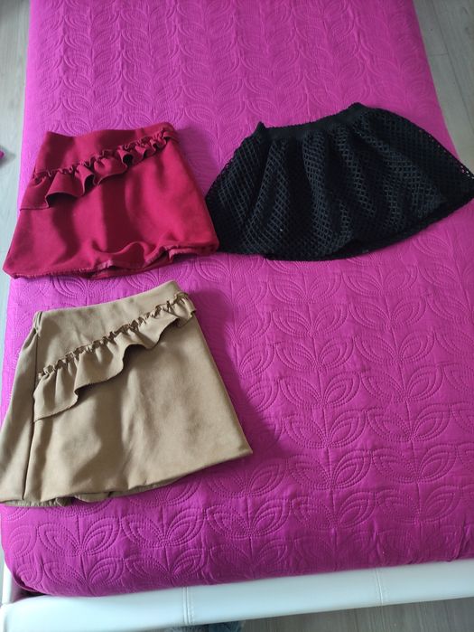 Saias e calções em bom estado