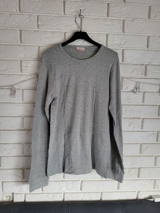 Nowa szara bluzka