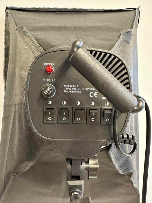 Лампа софтбокс професійна студійне світло на 5 ламп + стійка