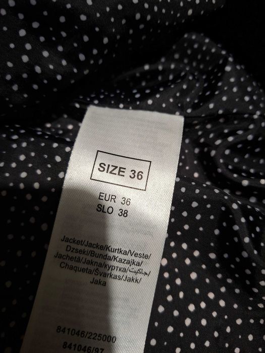 Trencz, płaszczyk przejściowy, wiosenny damski rozmiar 36