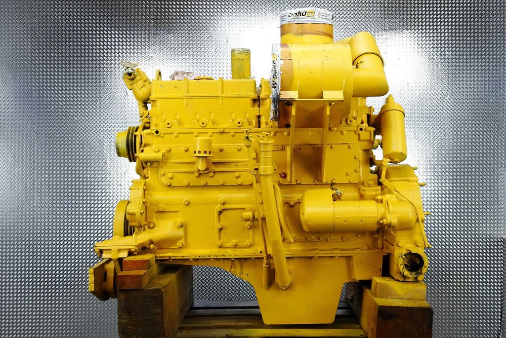 Silnik spalinowy - SW680