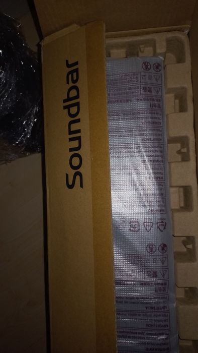 Vendo LG Soundbar Dolby Atmos com 3.1 canais SG10TY nova e selada
