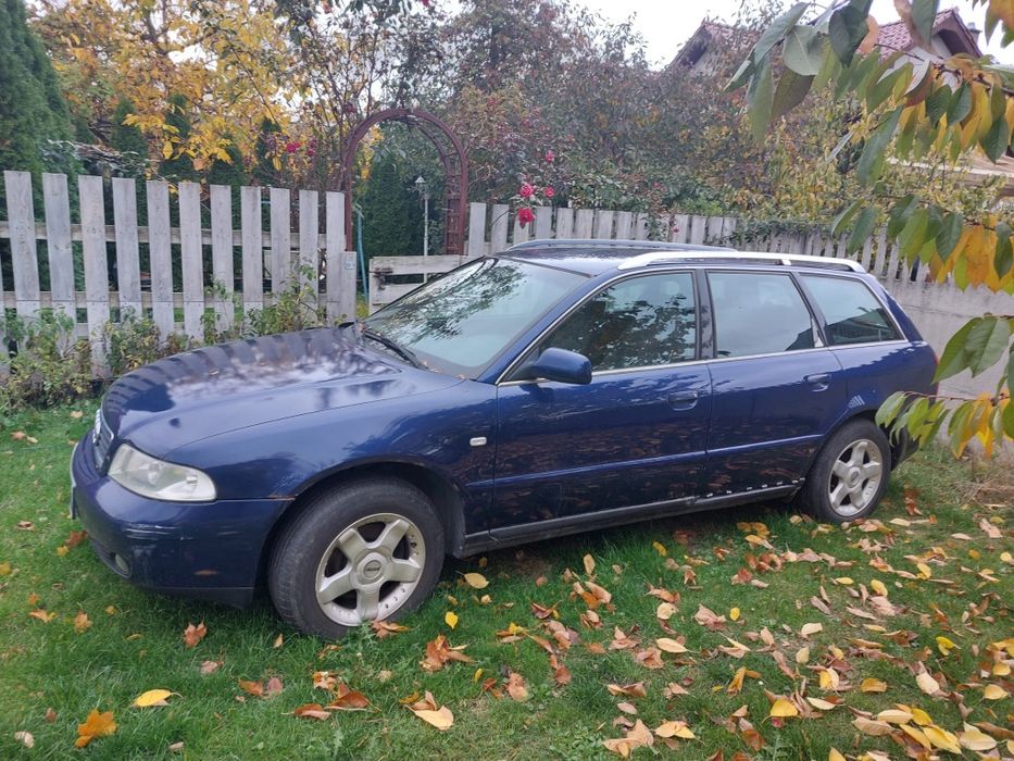 AUDI A4 B5 avant