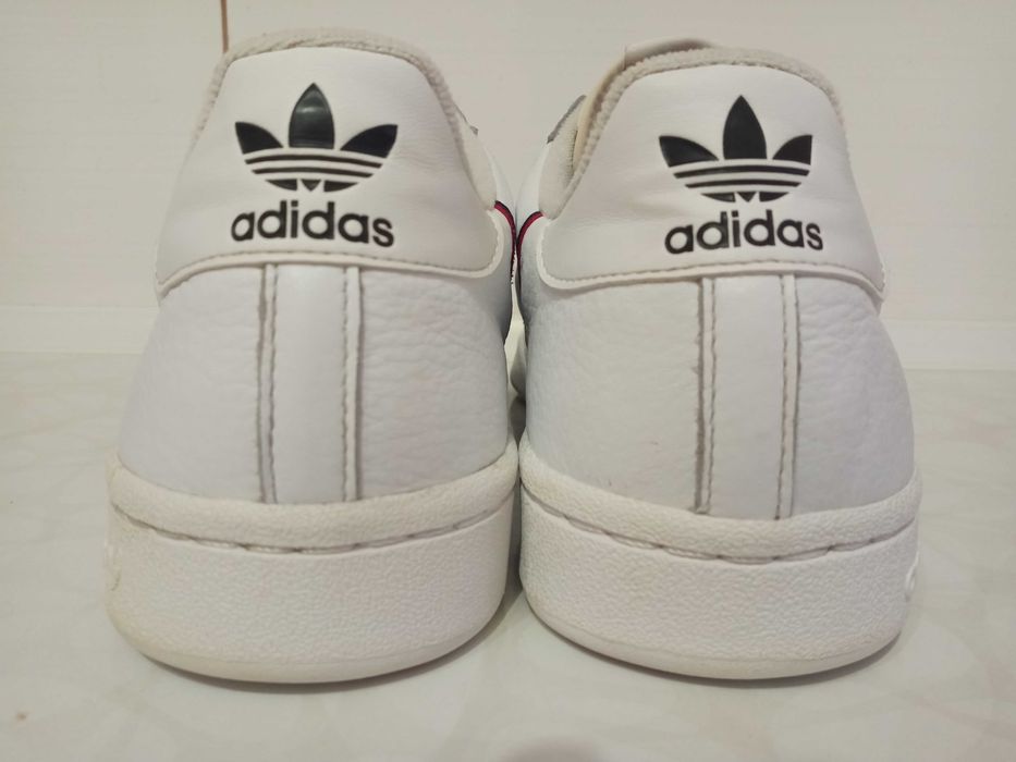 Кроссовки Adidas Continental 44 размер 28 см
