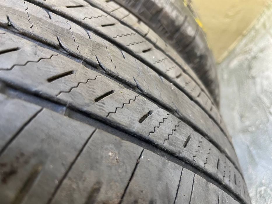 235/55/19 лето Bridgestone 3шт
