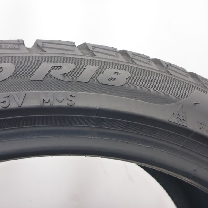 Opony 235/40/18 Pirelli 235/40R18 MO 95V XL Winter Zimowe 2019 7-7,5mm
