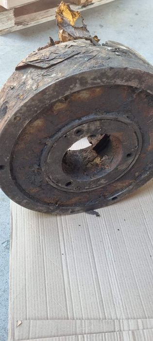 Патрон токарный ф400 на планшайбу и конус 8