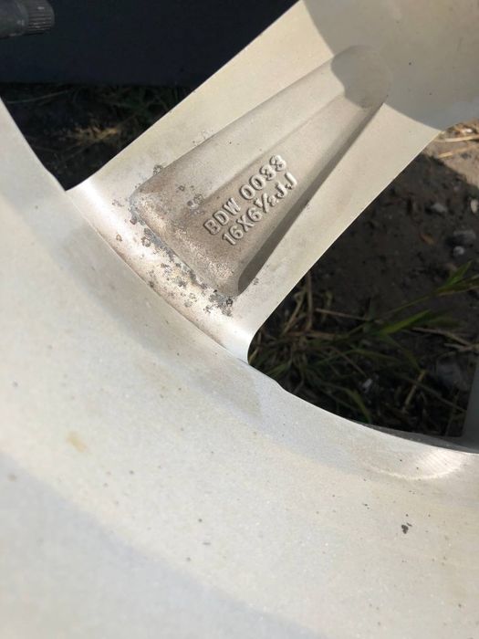 777 R16 5/114,3 диски с зимними шинами 205 55 16