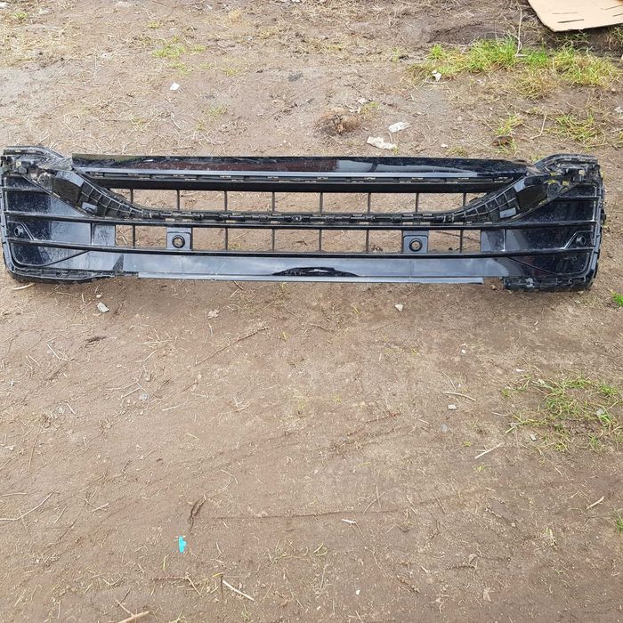 kratka środkowa zderzak przód VW Tiguan II R-line lift