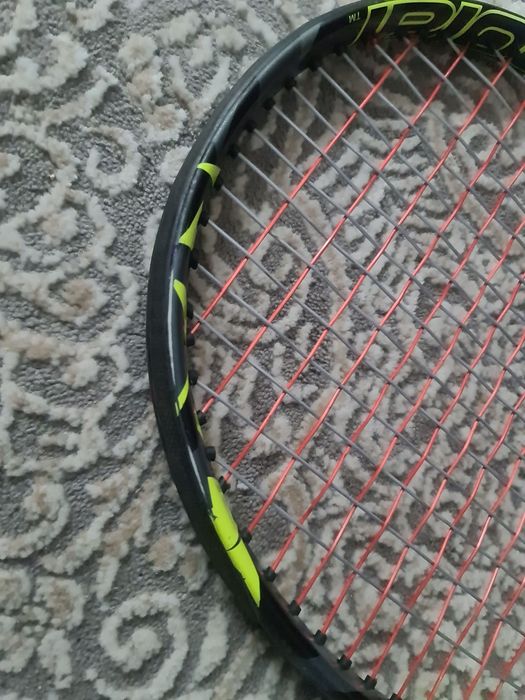 Rakieta babolat pure aero 98 .