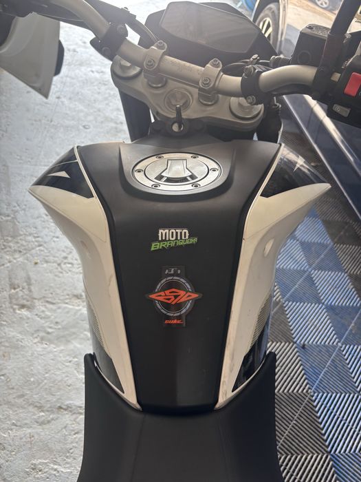 KTM DUKE 690 ABS Akrapovic