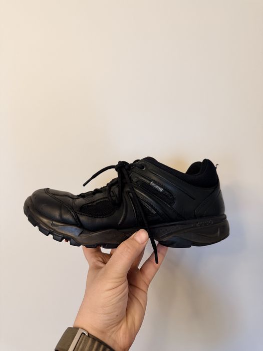 Półbuty buty Ecco Gore-tex skórzane 42EU