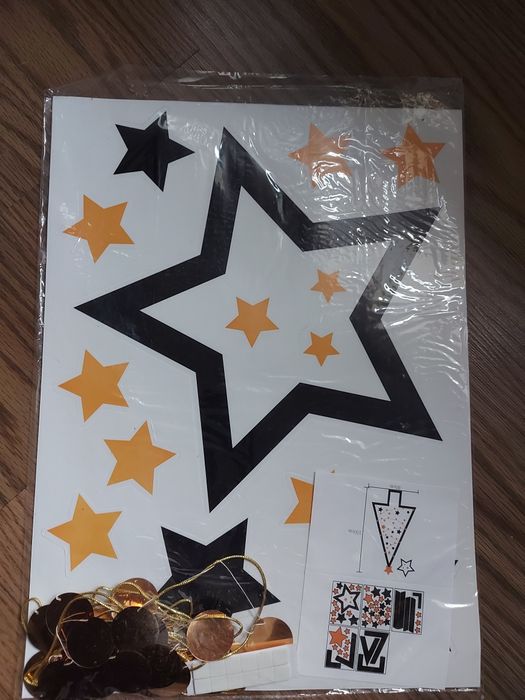 Ozdoba choinka na papierze