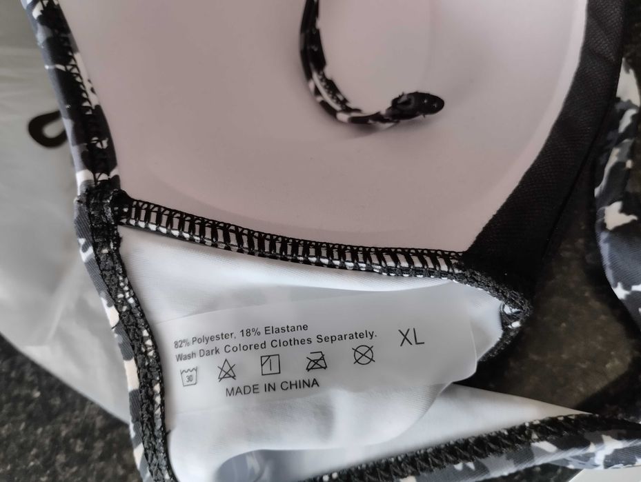 Vendo Novo parte superior biquíni SHEIN