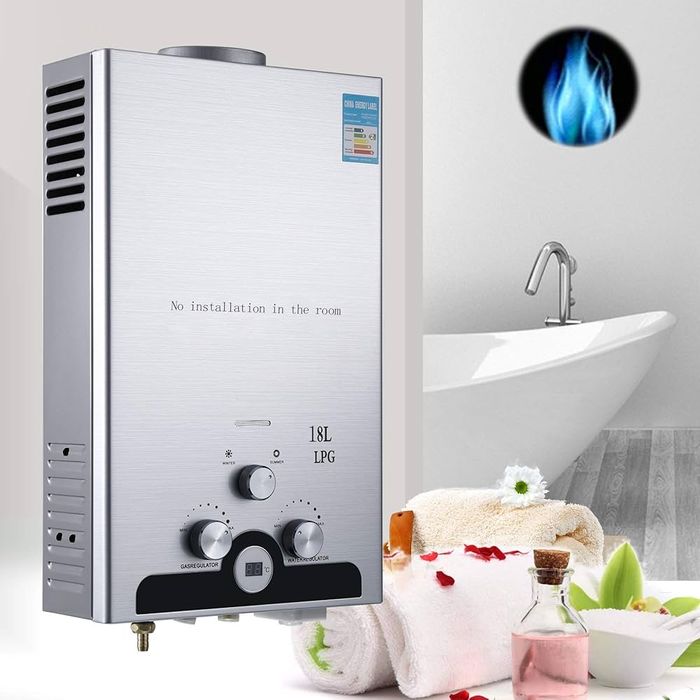 Новий. Настінний водонагрівач на зрідженому газі (LPG) обʼєммом 18 л.