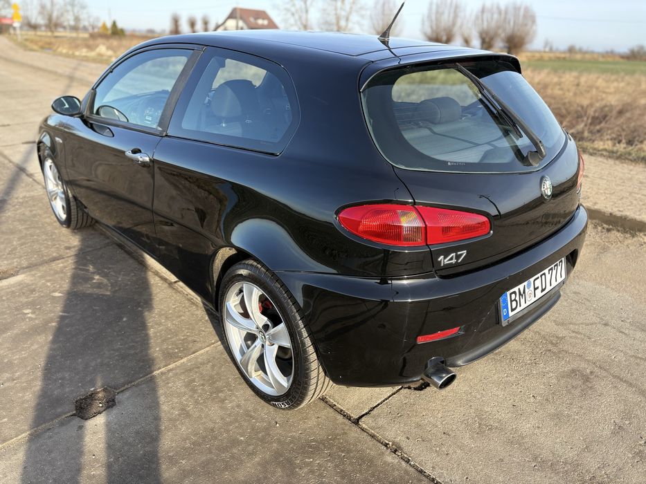 Alfa Romeo 147 fl Q2 1.9 jtdm 16v