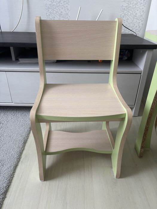 Комплект стілець та столик дитячі