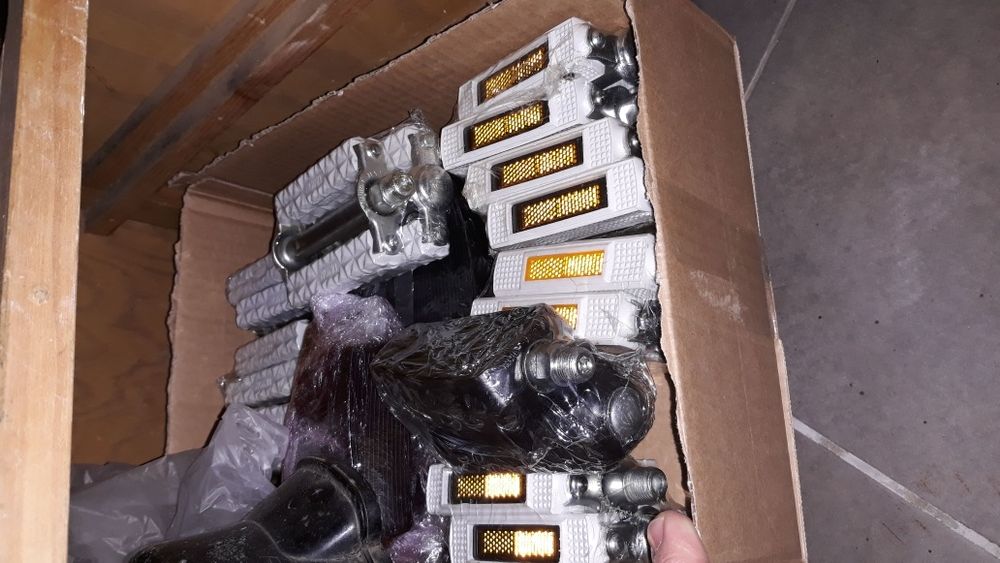 Peças para Peugeot e mobylette