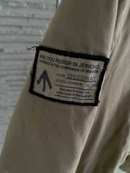 Speedway parka bezowa asymetryczna rękawy zip